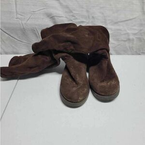 Steve Madden Chocolate Suede Footwear